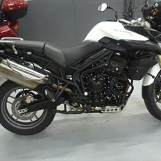 Triumph Tiger 800