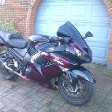 Kawasaki zzr1400