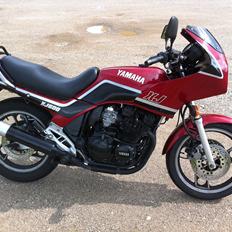 Yamaha XJ600