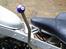 Nimbus Bobber - De tidlige Nimbusser havde håndgear, omend stangen gik i skiftekulissen på stelpladen bag tanken. Denne maskine har 4-trins gearkasse og kører touring med tanktaske, så det gav mere mening at flytte gearstangen ud på siden af stellet.