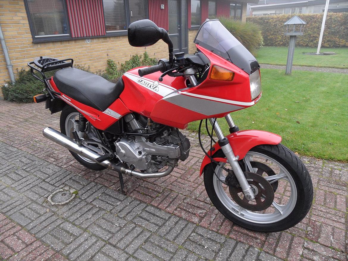 Cagiva Alazzurra billede 1