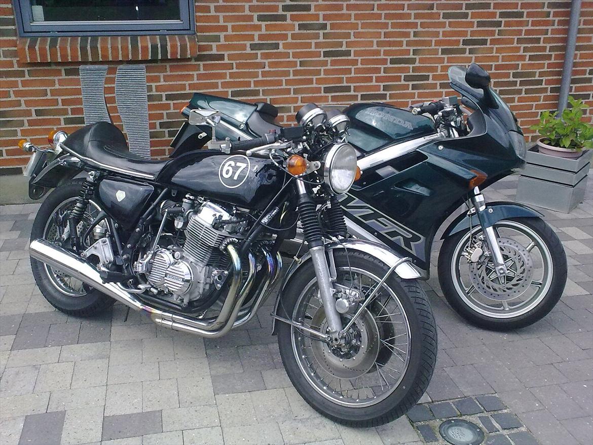 Honda CB 750 Cafe racer - Caferacer sammen med min VFR 750 billede 1
