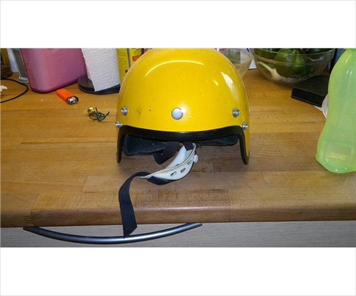 Honda CB 750 F2 SUPER SPORT  - Købt i 2011 af ældre dame der har haft den i 43 år, var brugt da hun fik den.. billede 11