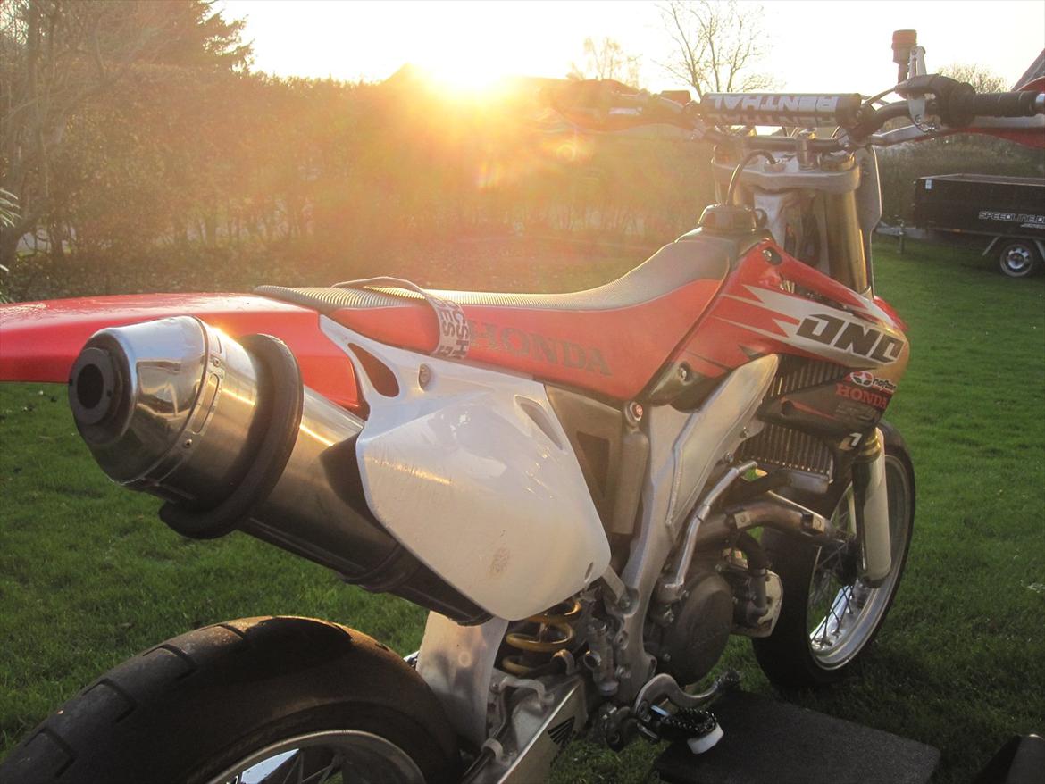 Honda CRF 450R SuperMotard - Som den står nu billede 4