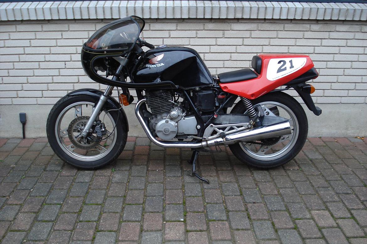 Honda XBR 500 -SOLGT- - Lige et hurtigt "set-up" med de småting jeg har købt hjem til dyret indtil videre. billede 13