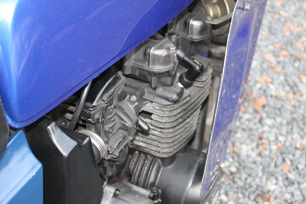 Kawasaki 550 GPZ (Solgt ) billede 11