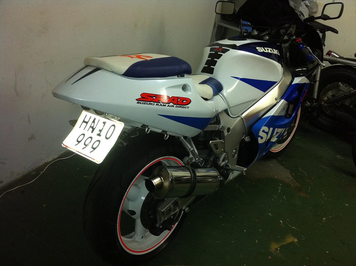 Suzuki GsxR 600 billede 5