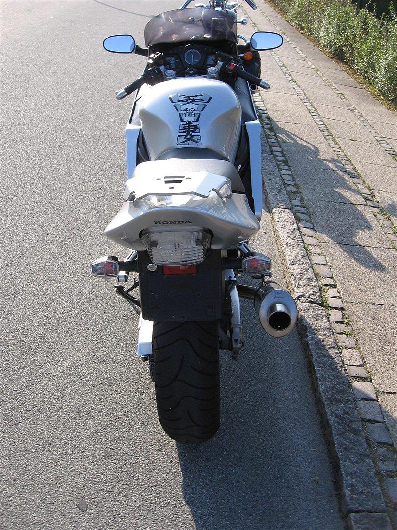 Honda Cbr 1100 xx Blackbird Solgt billede 17