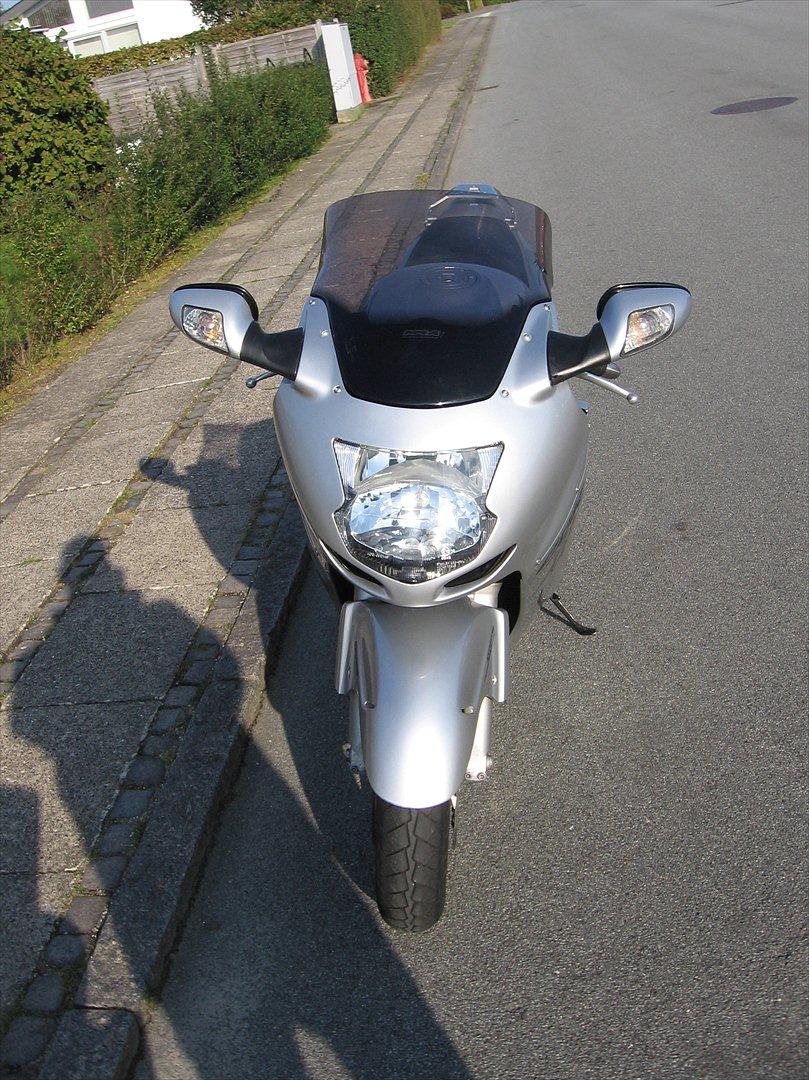 Honda Cbr 1100 xx Blackbird Solgt billede 18