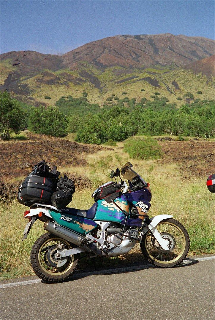 Honda XRV 750 Africa Twin billede 2