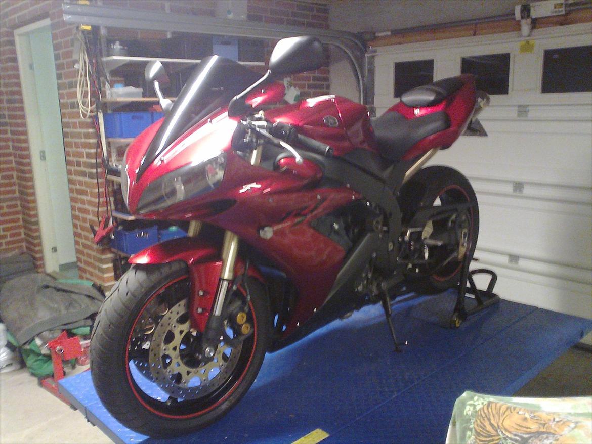 Yamaha YZF R1 billede 4