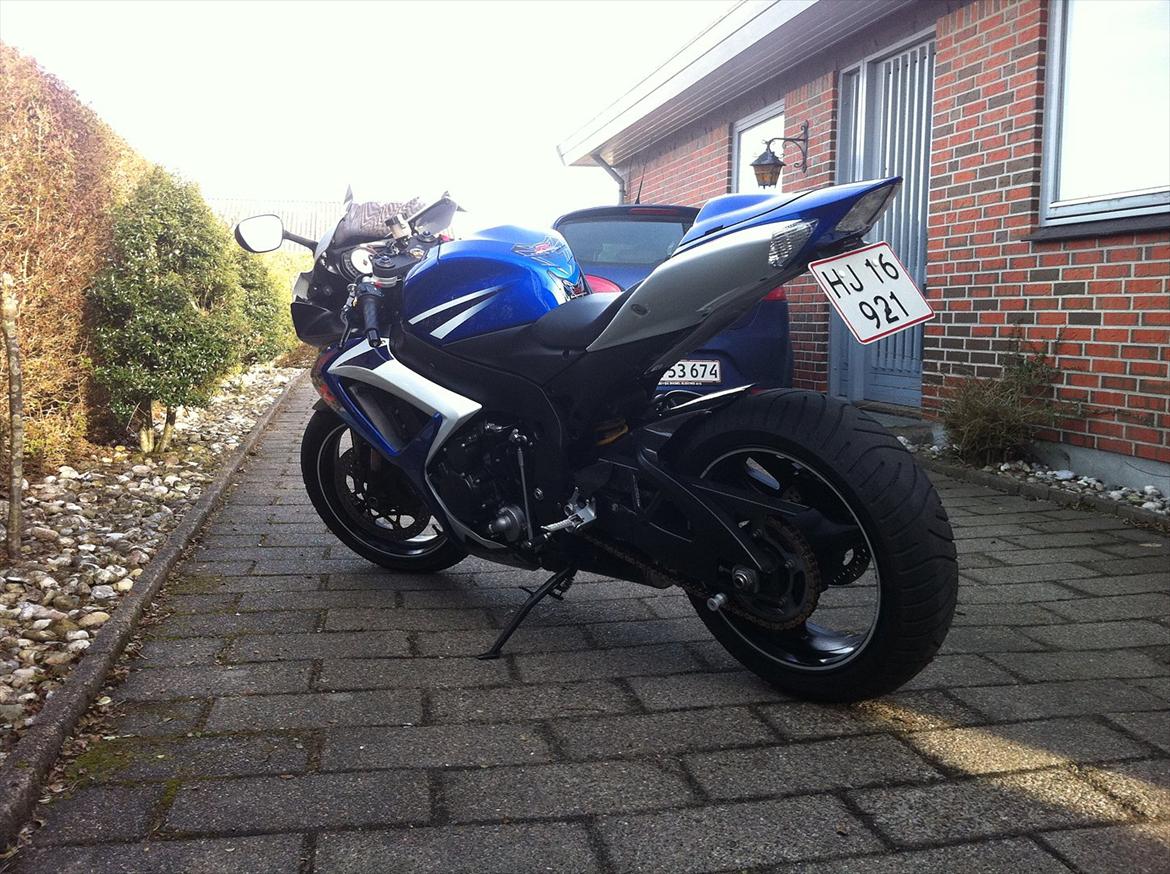 Suzuki GSXR 750  billede 8