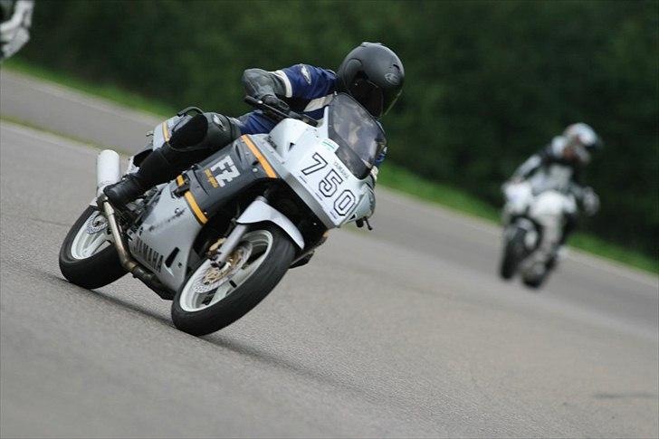 Yamaha FZ 750 Genesis - Race i Knutstorp 2011 billede 7