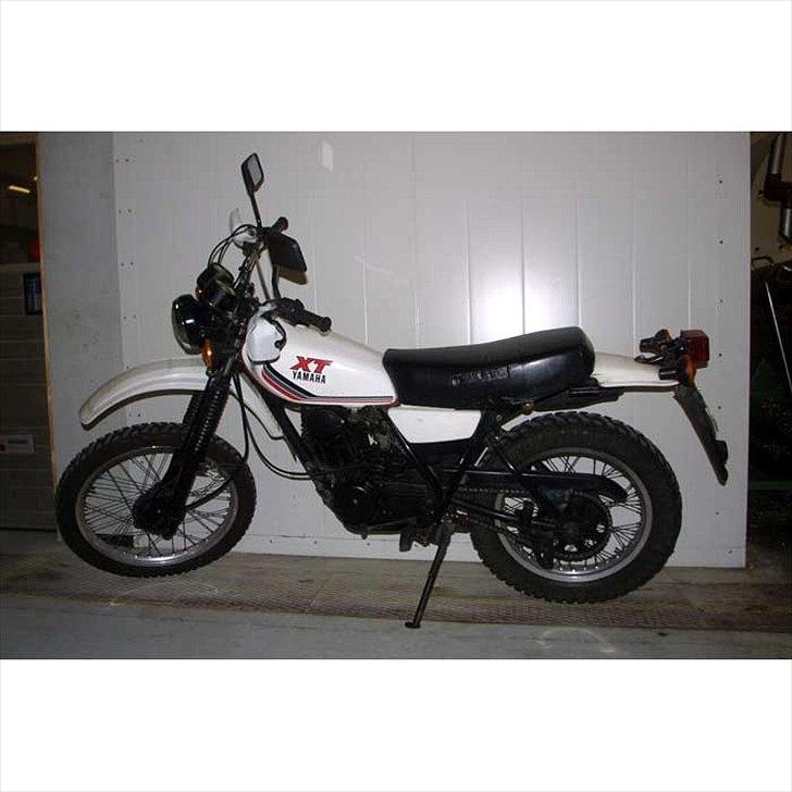 Suzuki Gsx 750F(Fluen) - Min første Mc. havde den i 4 år Kørte både sommer og vinter på den billede 16