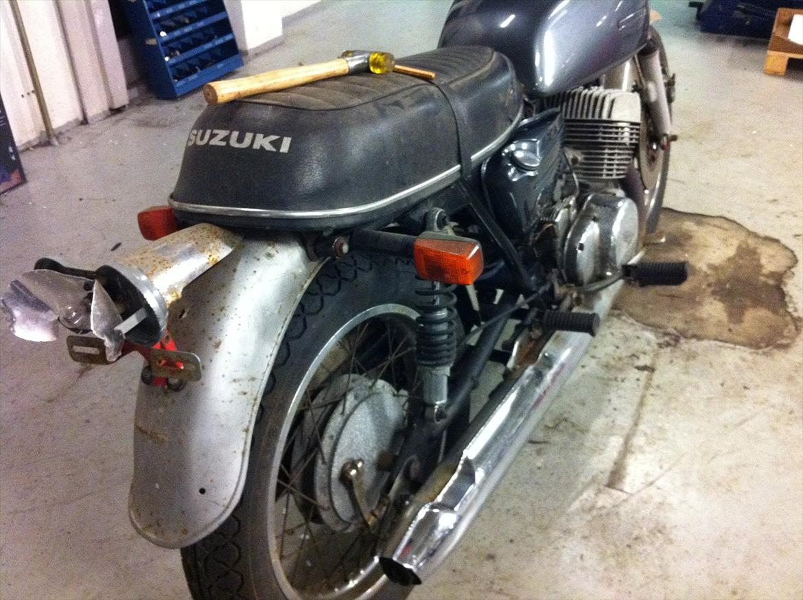 Suzuki GT500 billede 9