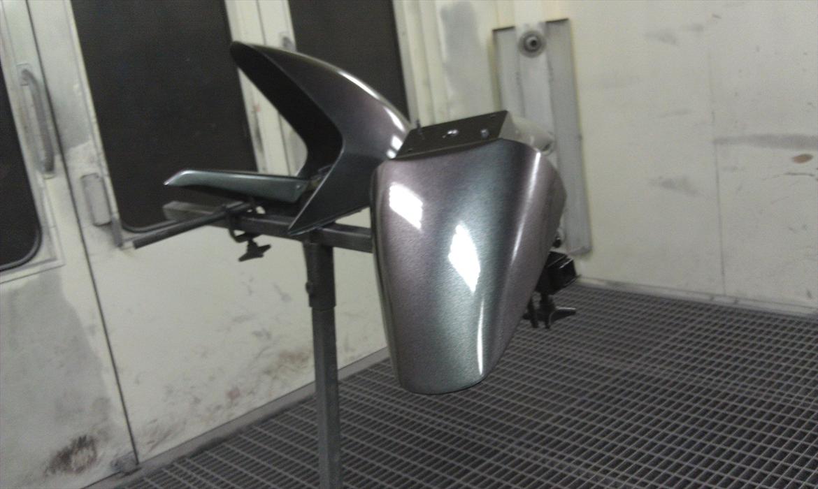 Suzuki GSX R 400 R billede 8