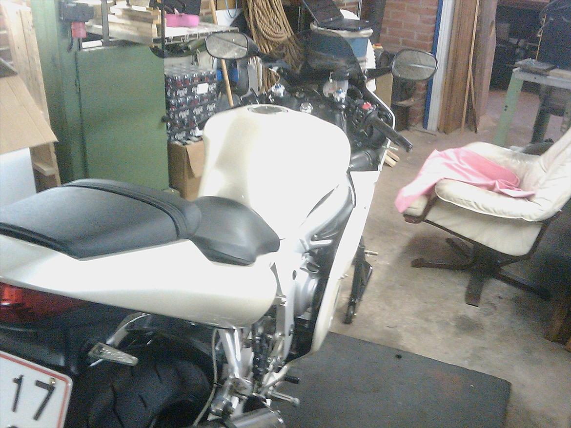 Yamaha YZF R6 billede 7