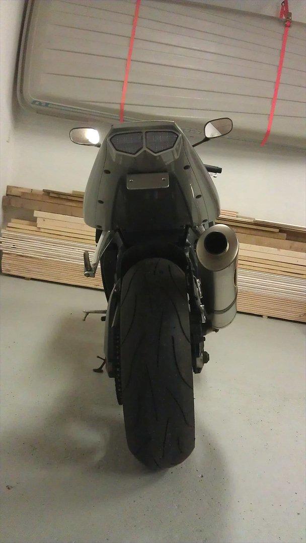 Yamaha yzf R6 billede 5