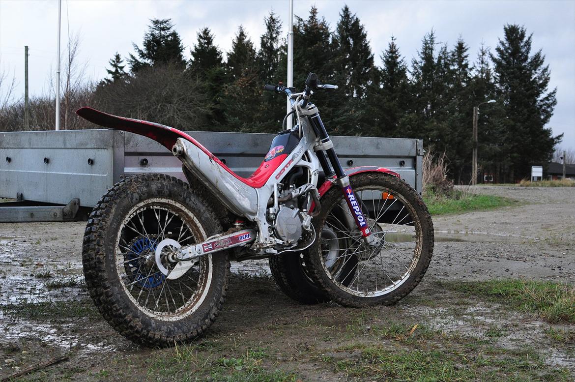 Honda Montesa Cota 4RT (Solgt) billede 2