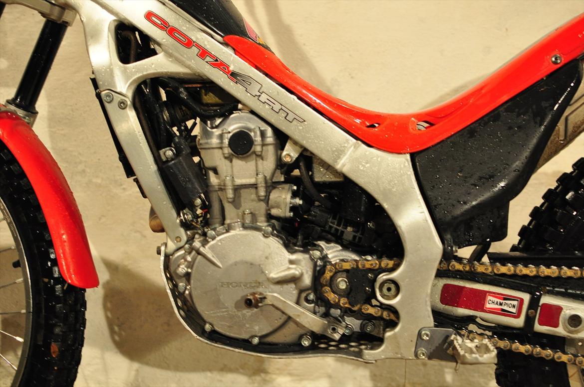 Honda Montesa Cota 4RT (Solgt) billede 7