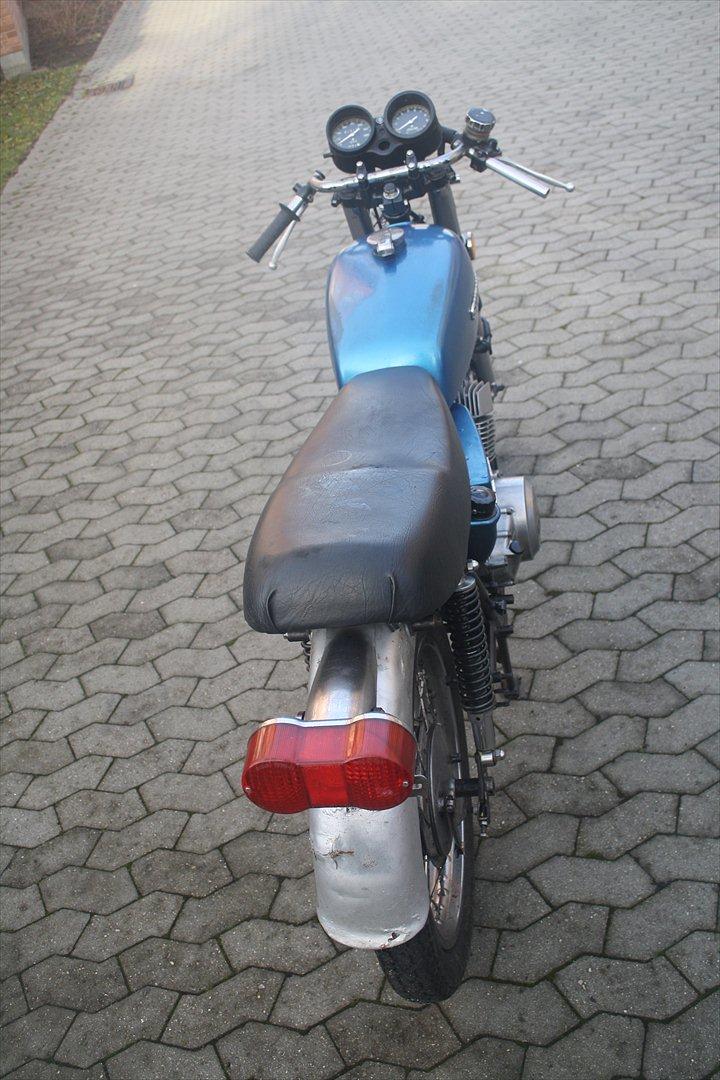 Suzuki gt 250 (SOLGT) billede 8