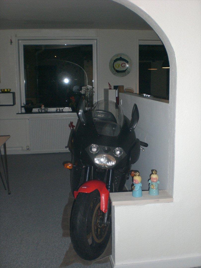 Aprilia rsv mille billede 5