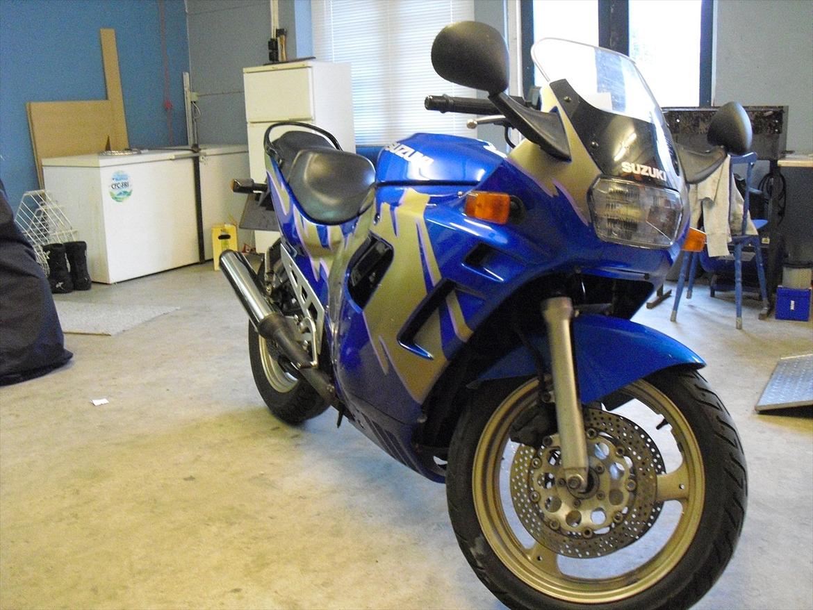 Suzuki gsx 600 f SOLGT billede 10