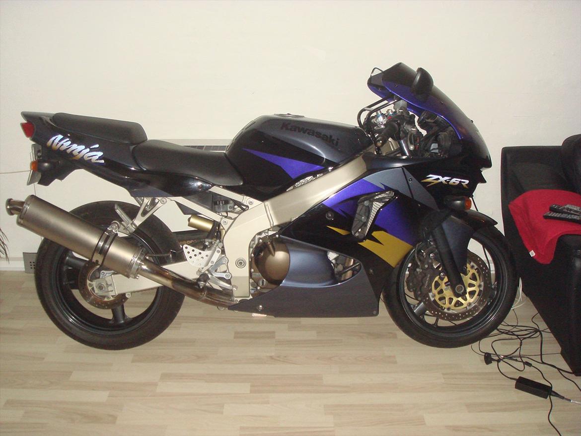 Kawasaki ZX6R Ninja billede 4