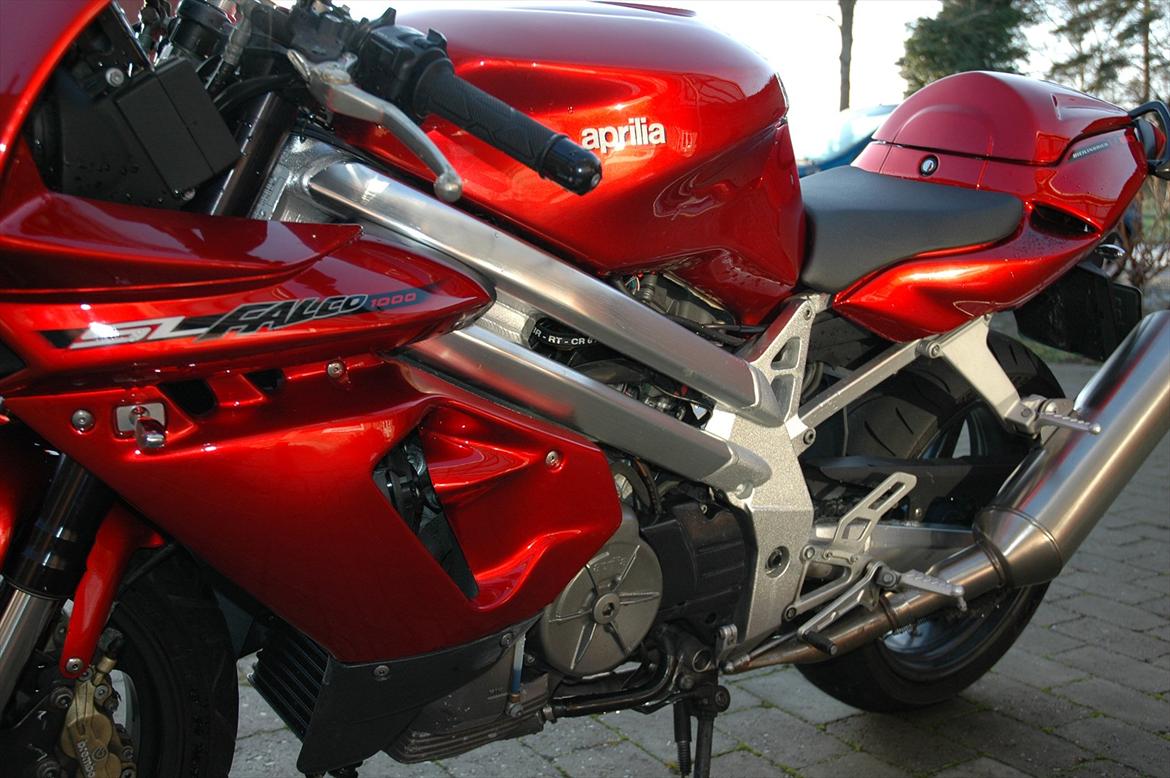 Aprilia SL1000 Falco billede 15