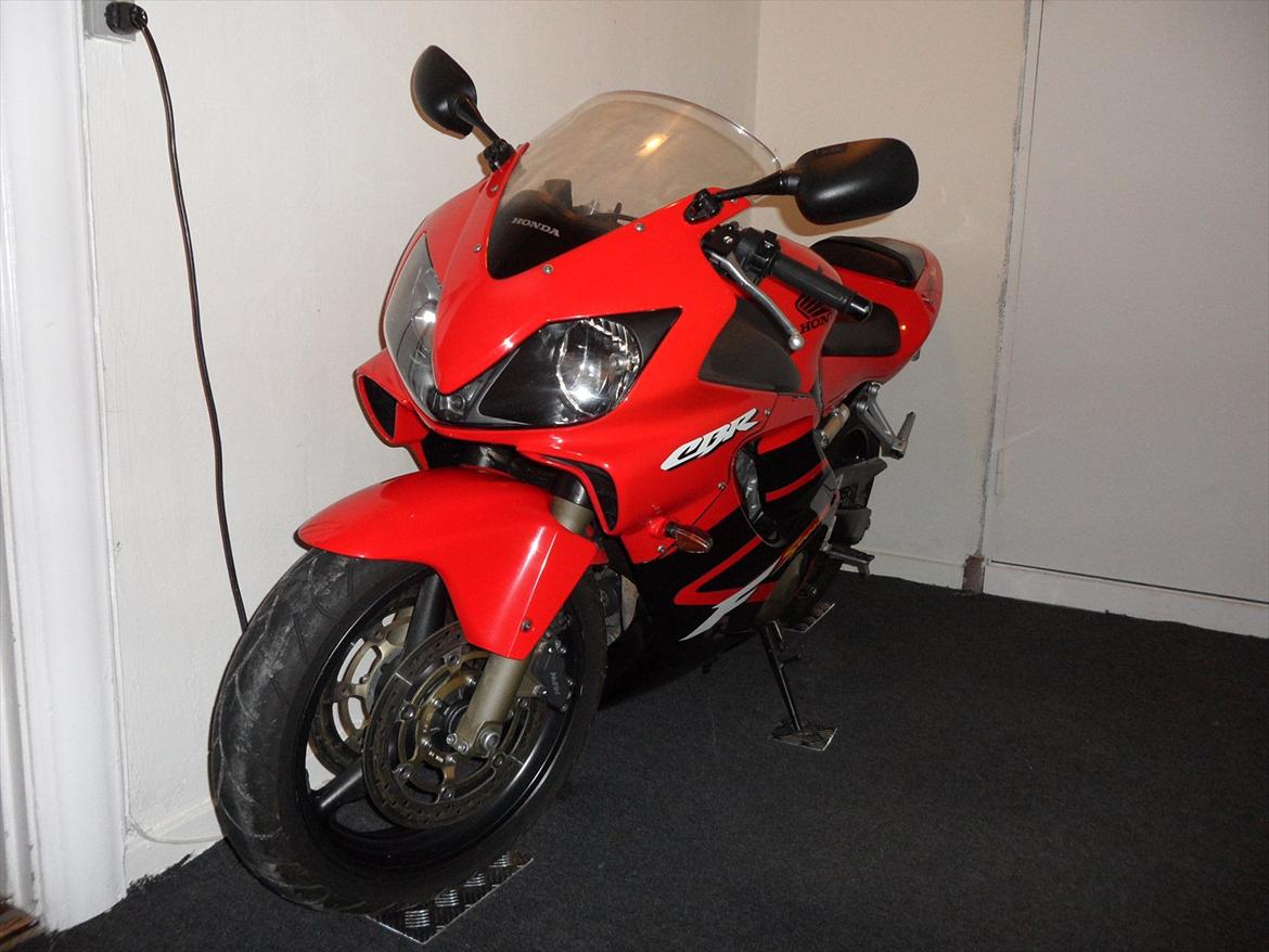 Honda cbr 600 fs billede 1