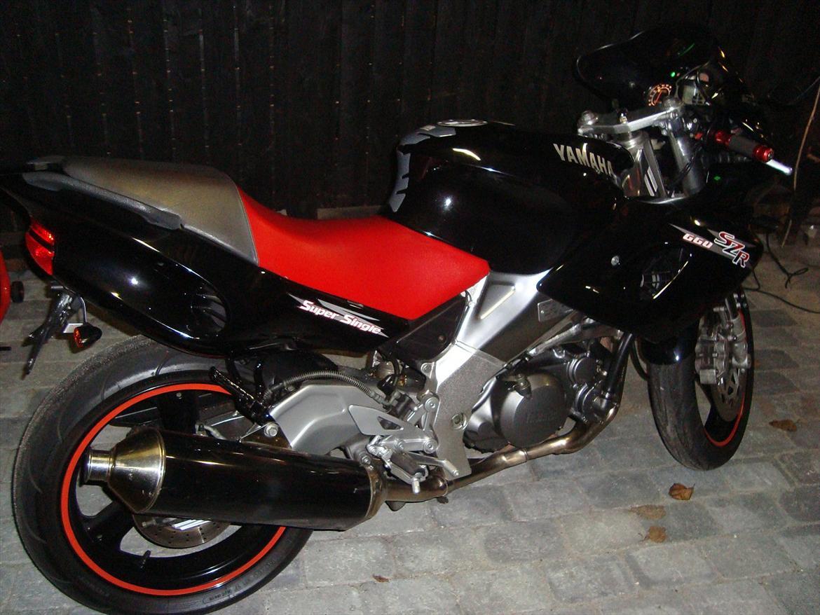 Yamaha Szr 660 billede 2