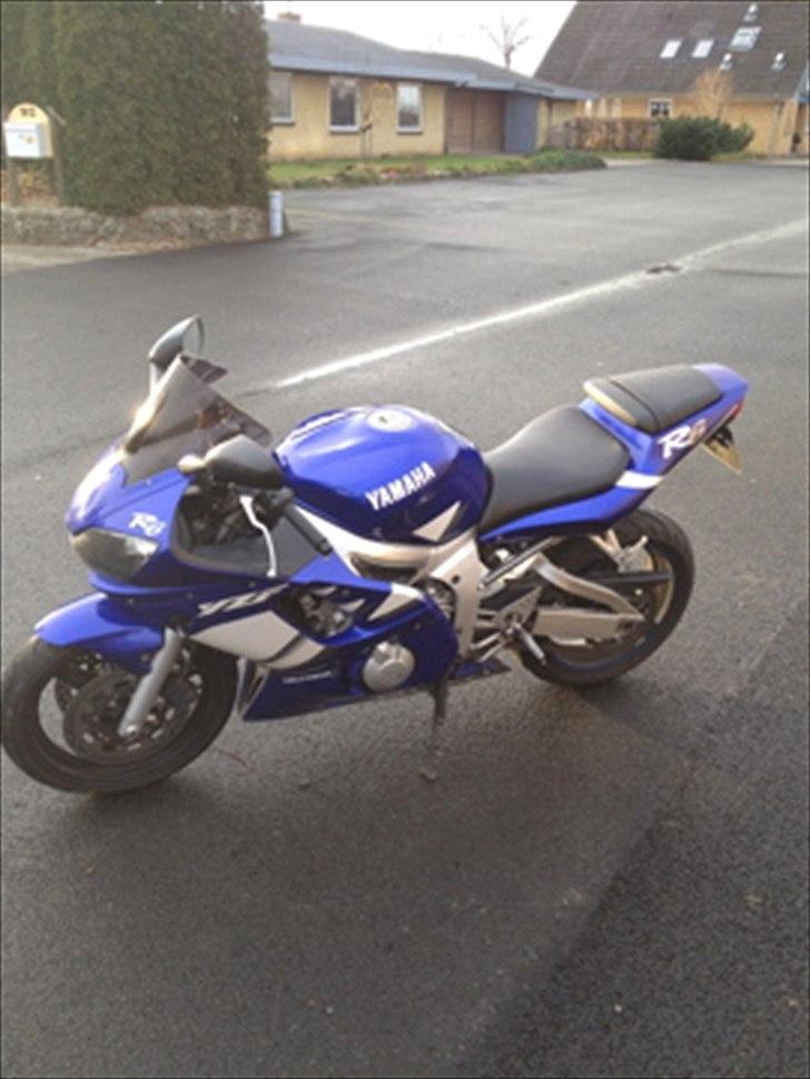 Yamaha YZF R6 Solgt billede 8