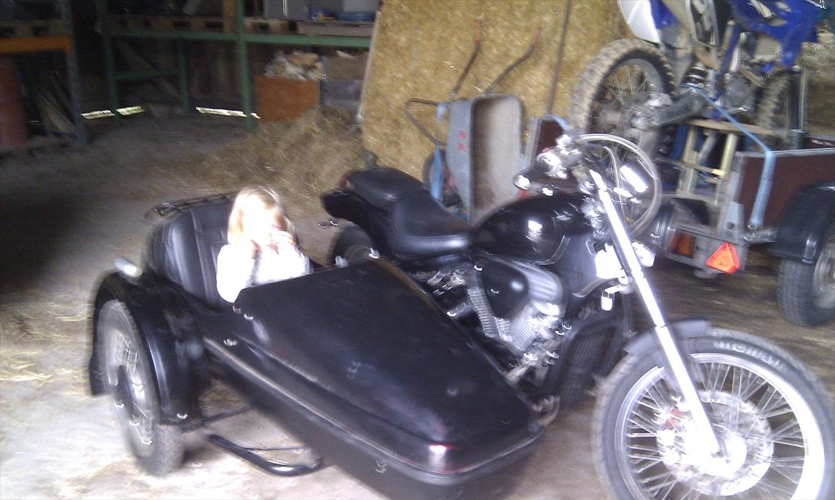 Honda vt 600 billede 3