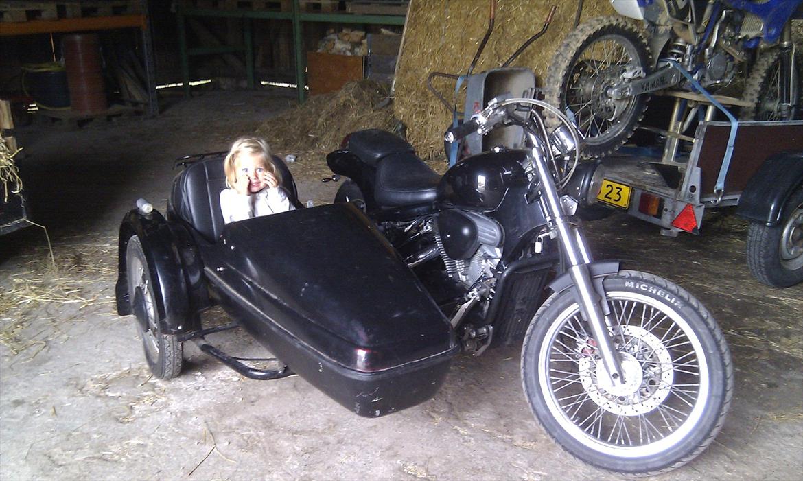 Honda vt 600 billede 4