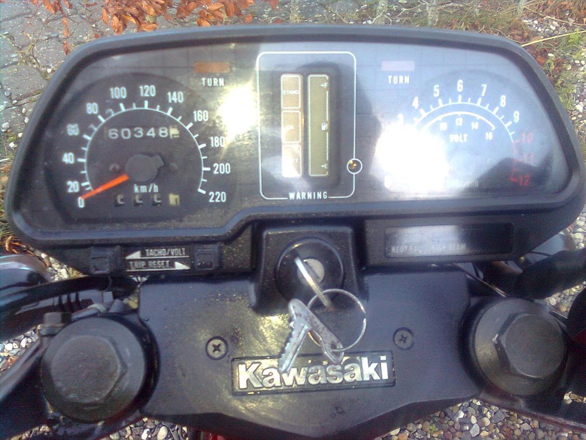 Kawasaki GPZ 400 solgt billede 7