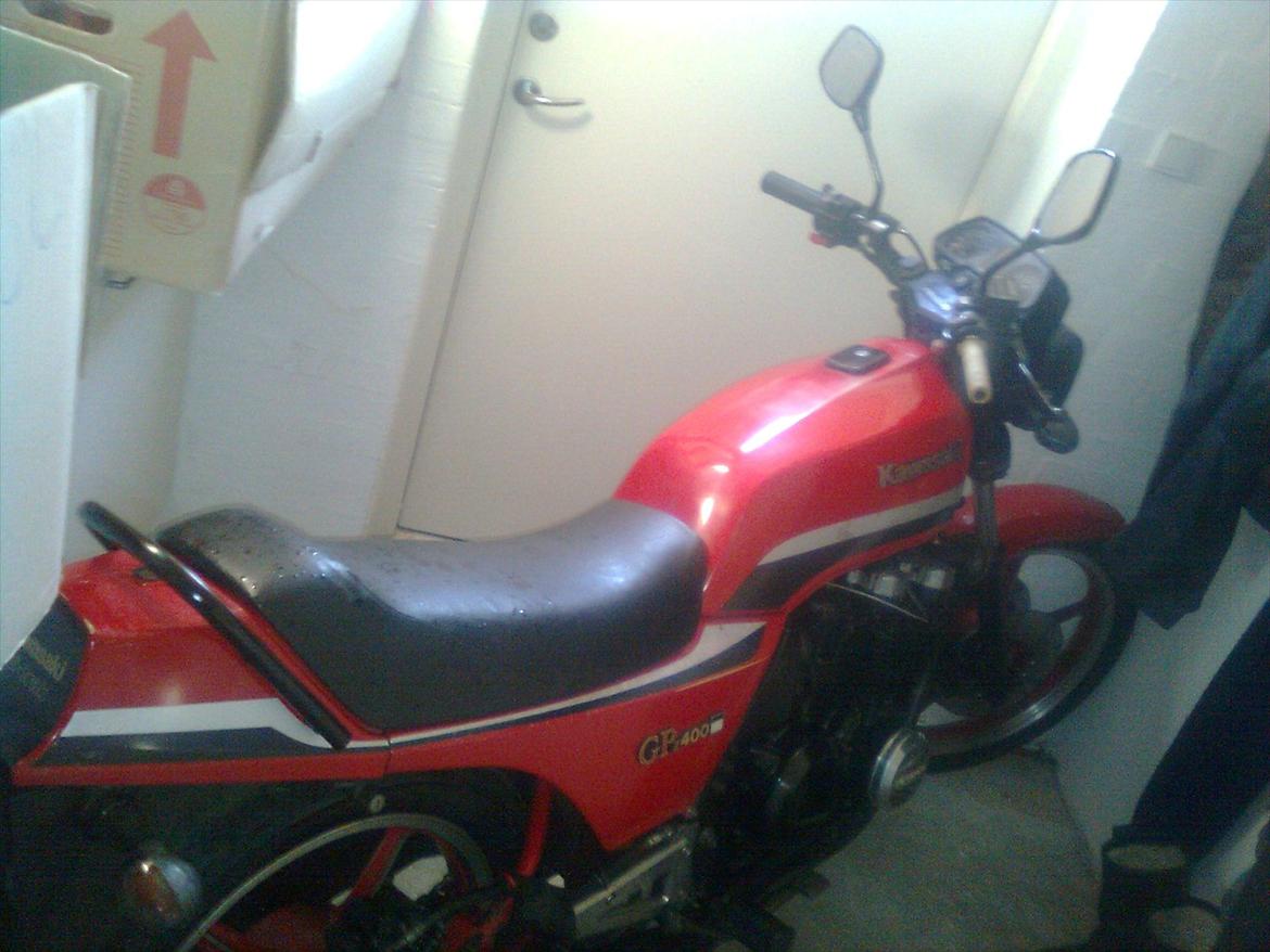 Kawasaki GPZ 400 solgt billede 9