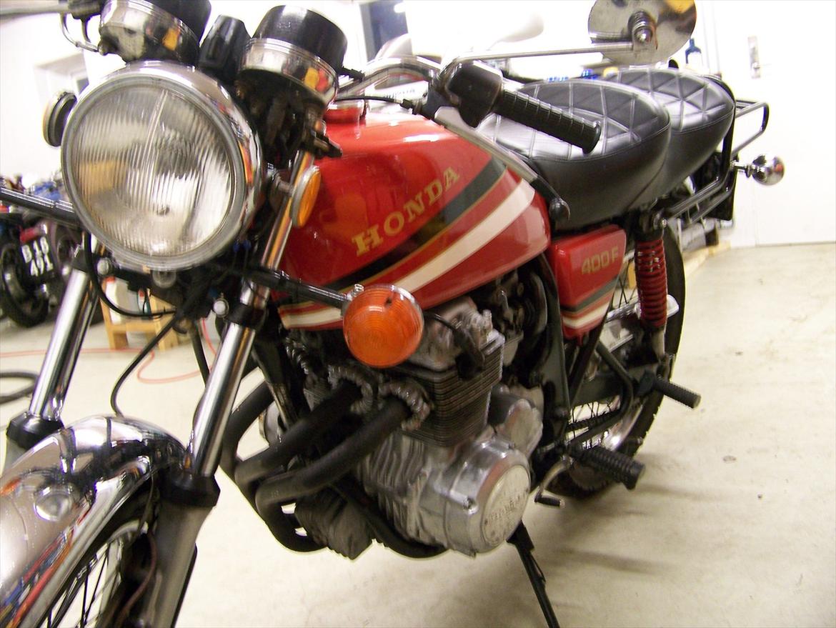 Honda CB 400 Four Super Sport billede 1