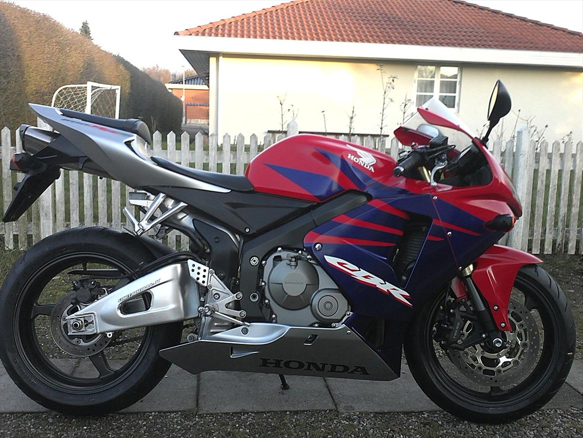 Honda Cbr 600 RR (Solgt) billede 1