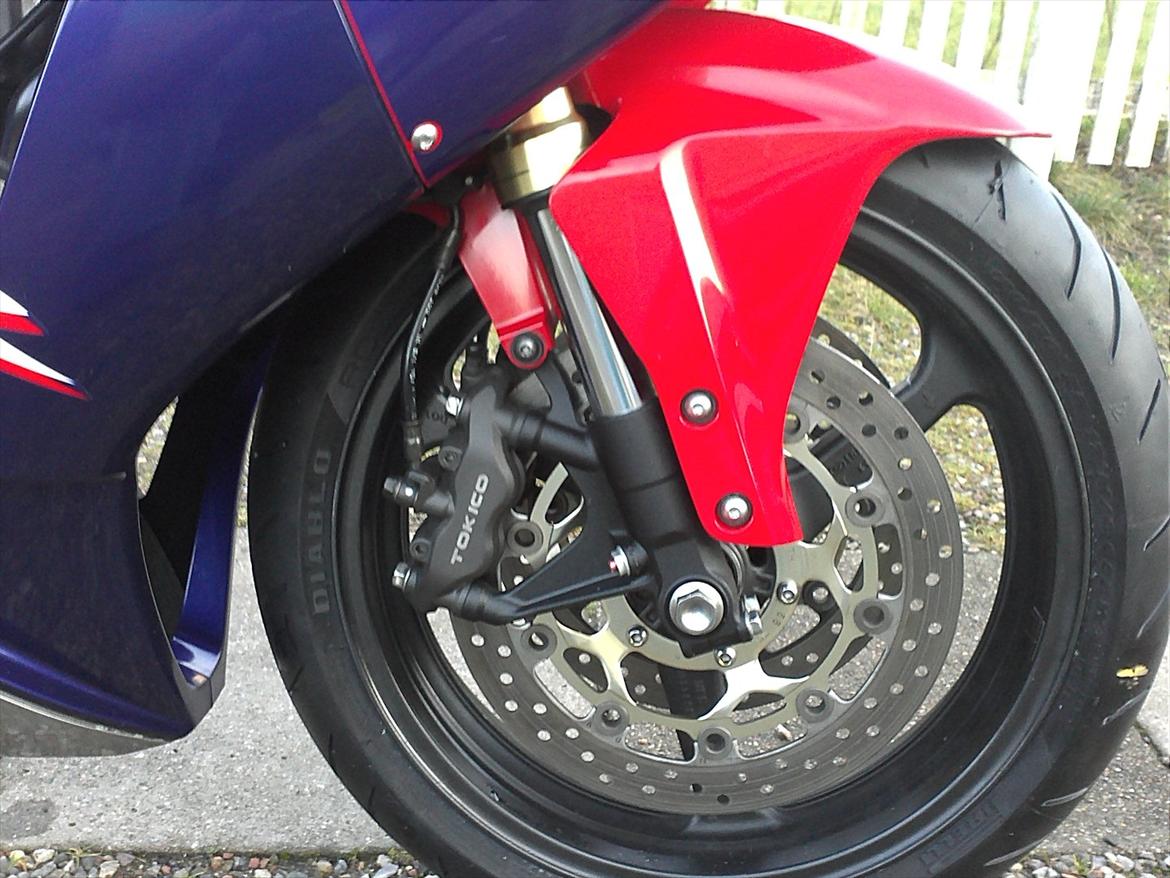 Honda Cbr 600 RR (Solgt) billede 3