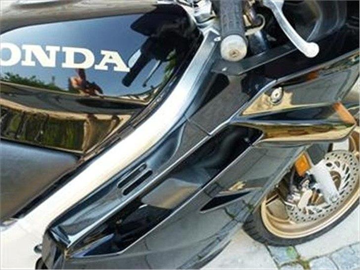 Honda vfr750f - Billede fra salgsannoncen hvor jeg købte den Aug-2010 billede 14