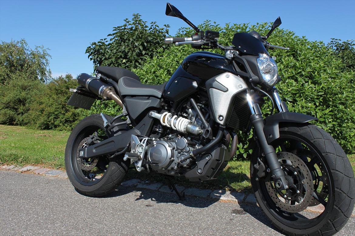 Yamaha MT 03 billede 2