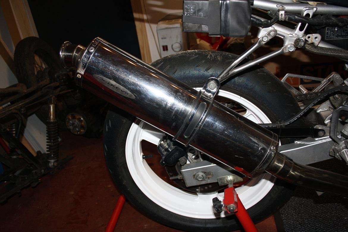 Honda cbr 600 f1 pc19 billede 8