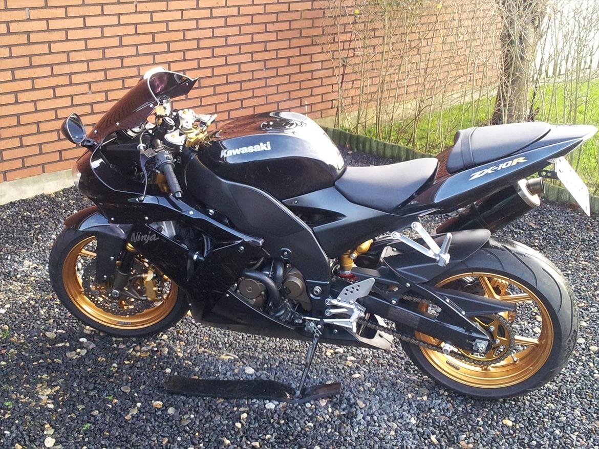 Kawasaki ZX10R billede 1
