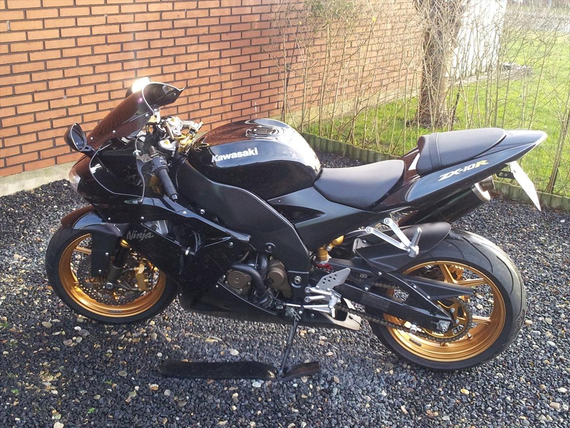 Kawasaki ZX10R billede 7