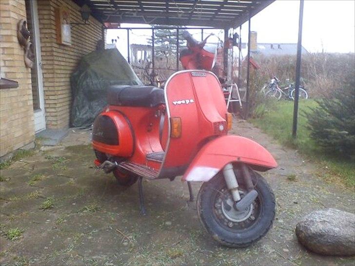 Vespa P200E billede 2