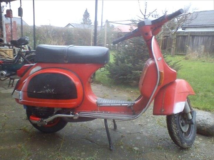 Vespa P200E billede 3