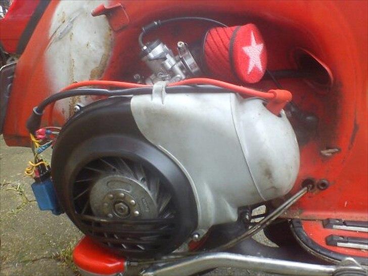 Vespa P200E billede 4