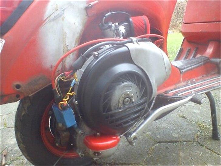 Vespa P200E billede 5