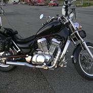 Suzuki VS 750 GLP Intruder