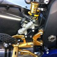 Yamaha R6